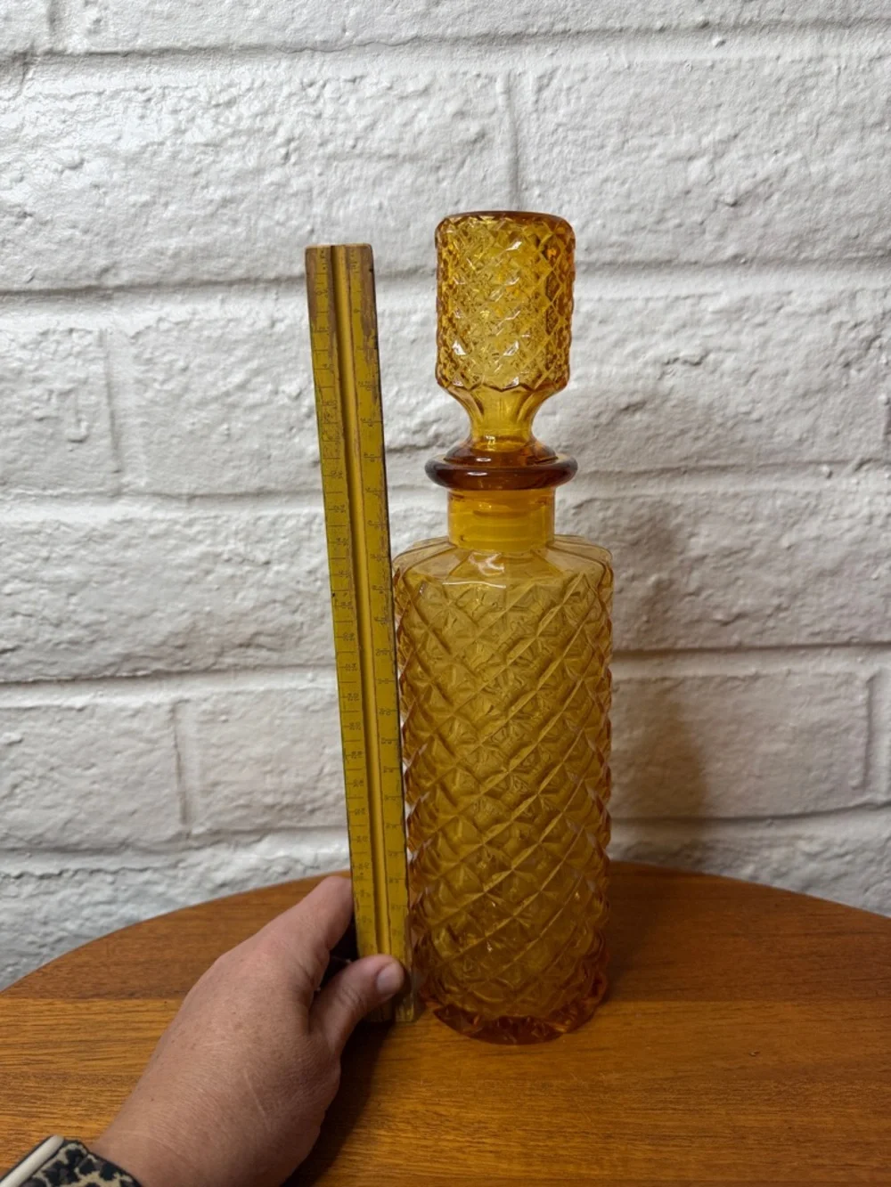 Amber Glass Diamond Cut Bottle Decanter w/ Stopper